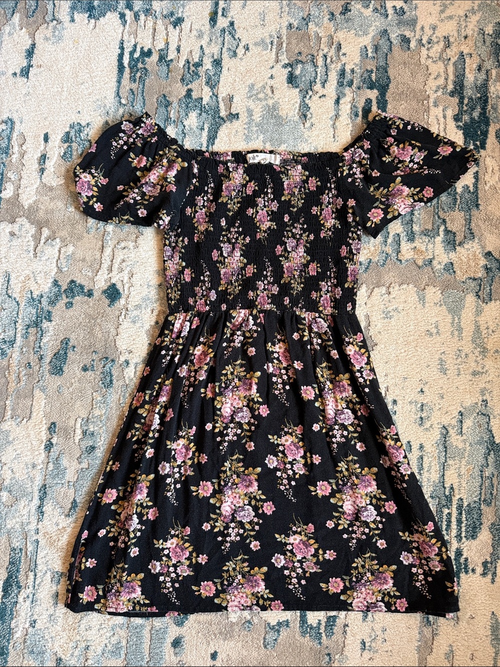 Jolt Black Floral Smocked Puff-Sleeve Dress